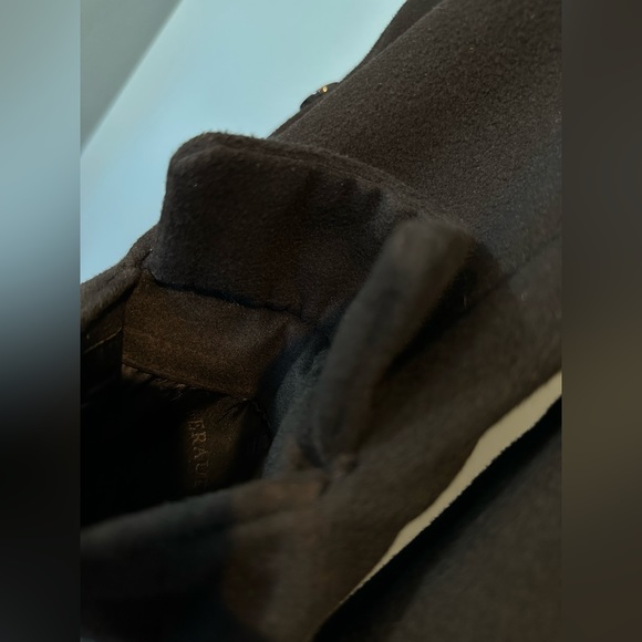 Gianni Feraud Single Breasted Tailored Coat in Black - Picture 12 of 15